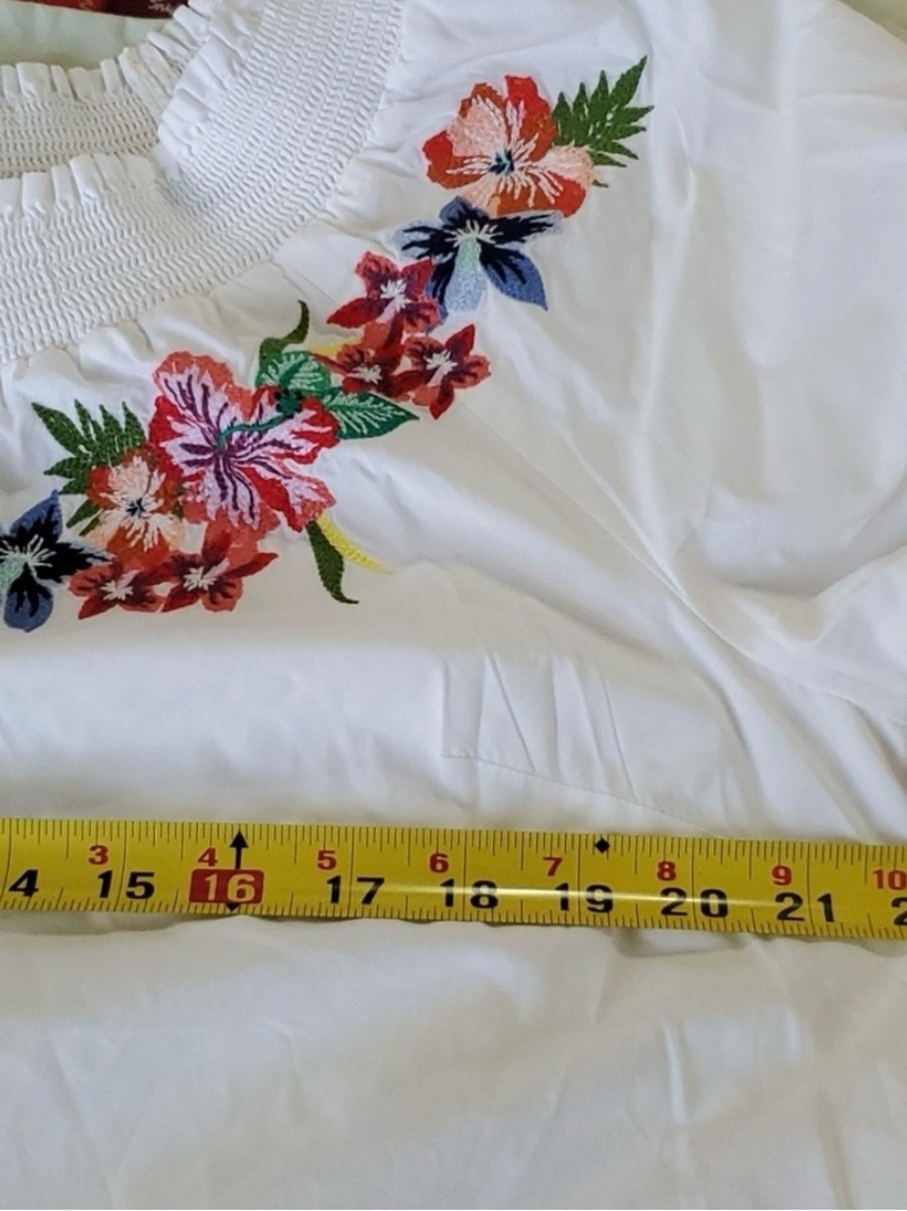 TALBOTS EMBELISHED TOP - Picture 5 of 6